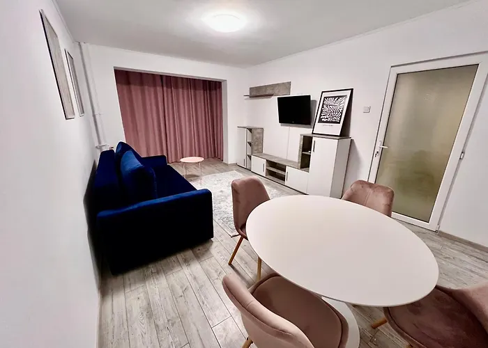 Tomis 307 アパート