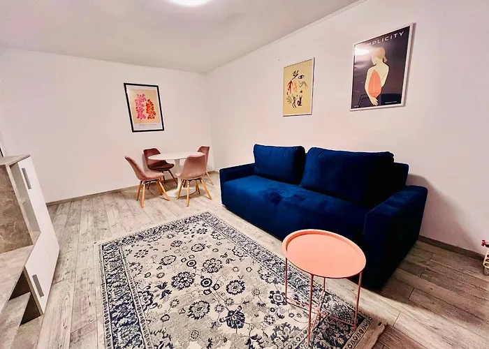 Tomis 307 アパート